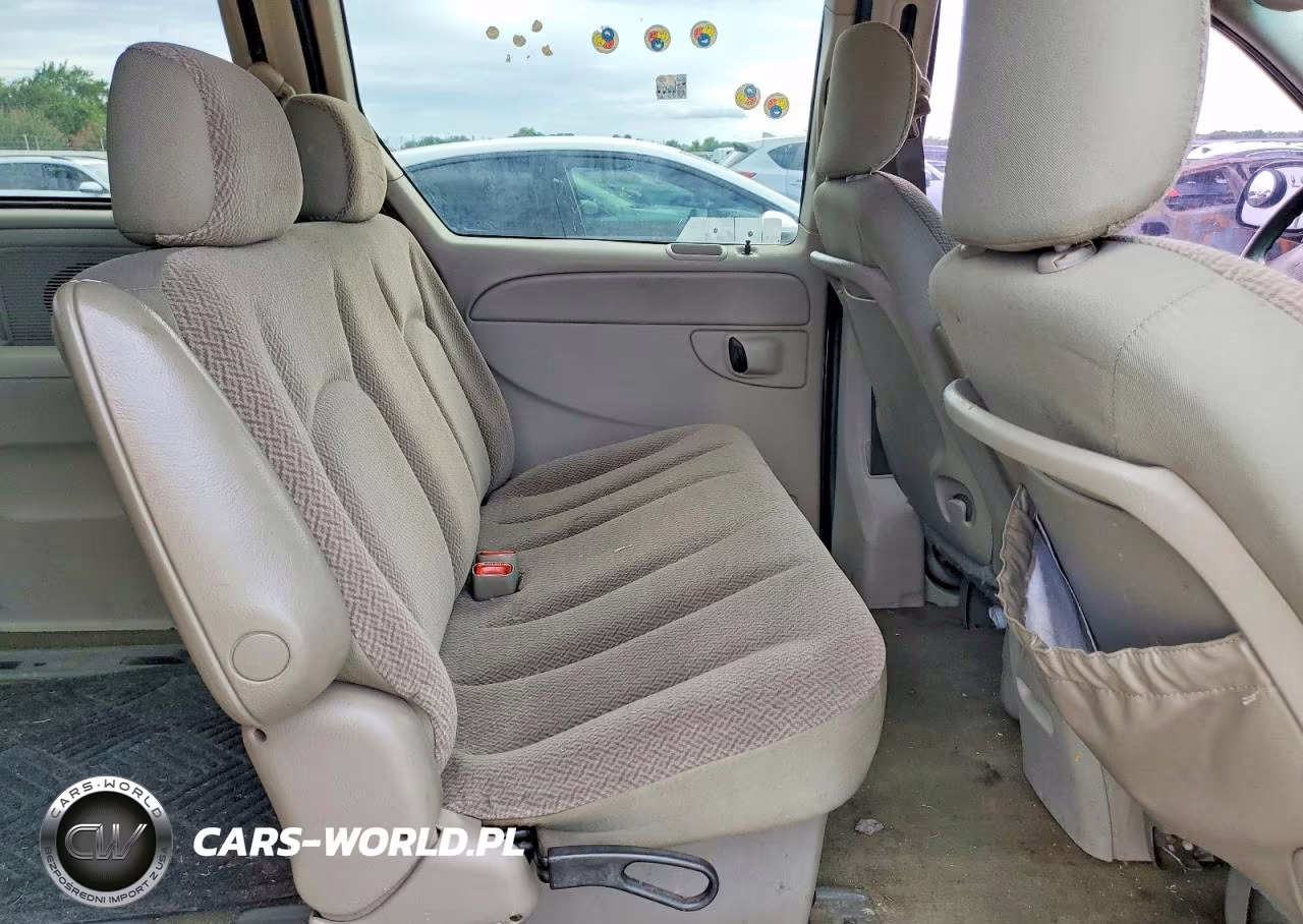 2007 Chrysler Town & Country Lx VIN:1A4GJ45R27B163073 - 11