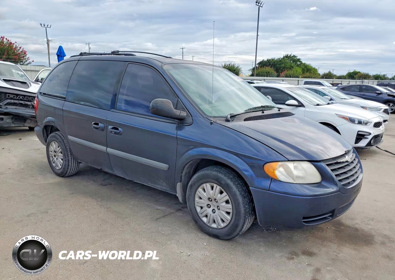 2007 Chrysler Town & Country Lx VIN:1A4GJ45R27B163073 - 4