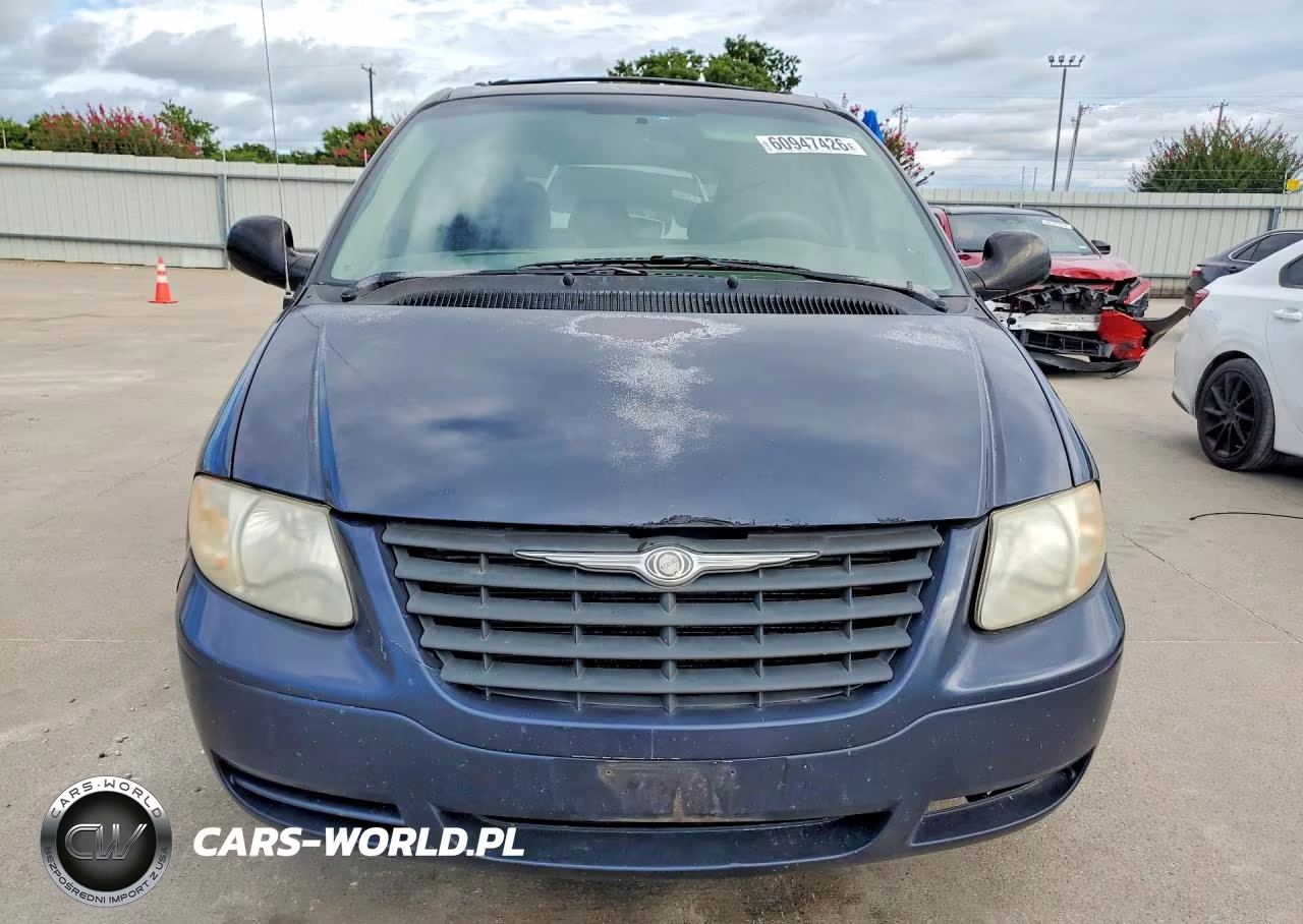 2007 Chrysler Town & Country Lx VIN:1A4GJ45R27B163073 - 5