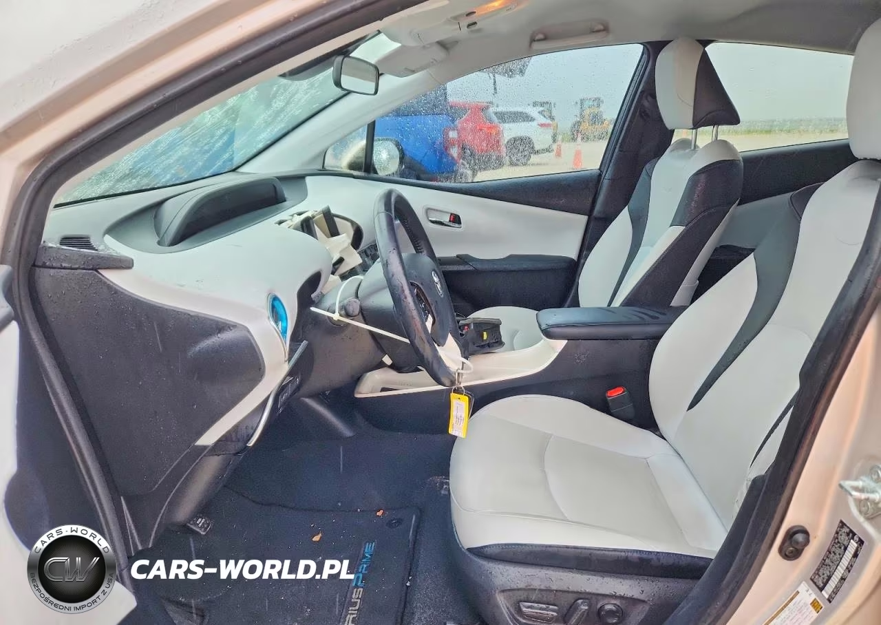 2019 Toyota Prius Prime Premium VIN:JTDKARFP0K3118727 - 7