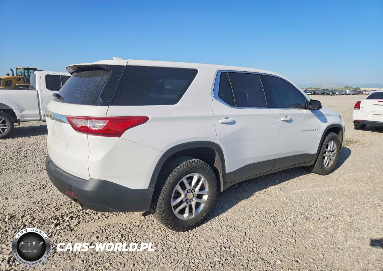 2018 Chevrolet Traverse Ls VIN:1GNEVFKWXJJ172440 - 3