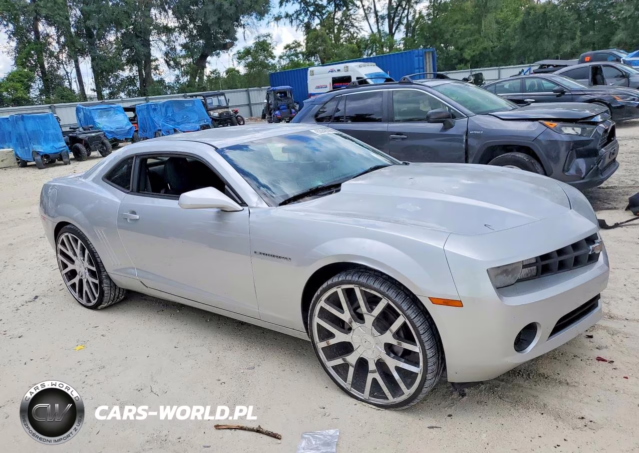 2013 Chevrolet Camaro Ls VIN:2G1FA1E32D9226769 - 4