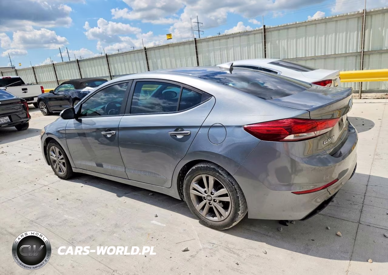 2018 Hyundai Elantra Sel VIN:KMHD84LF7JU592892 - 2