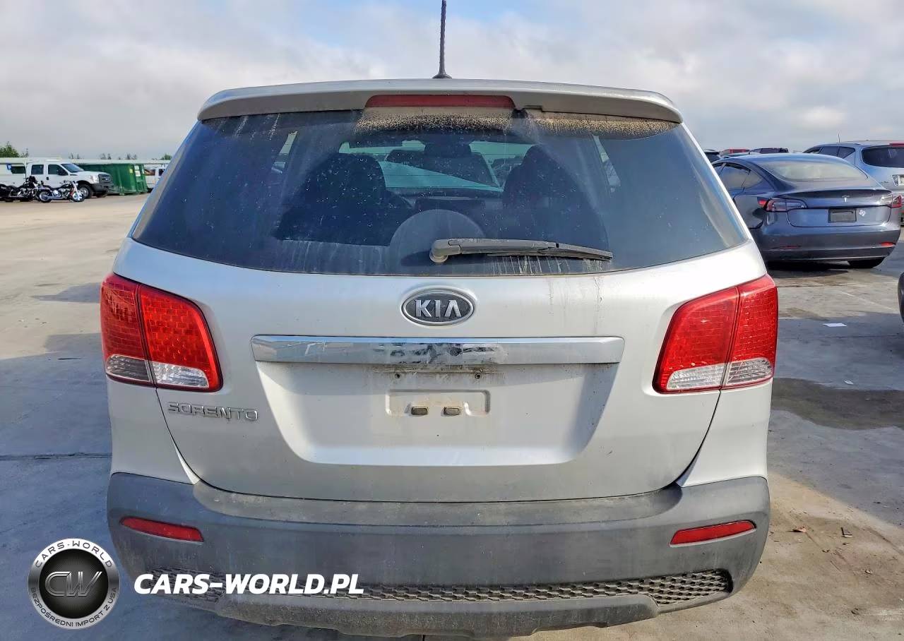 2013 Kia Sorento Lx VIN:5XYKT3A15DG359370 - 6