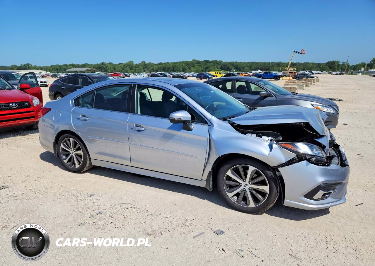 2018 Subaru Legacy 3.6R Limited VIN:4S3BNEN66J3007734 - 4