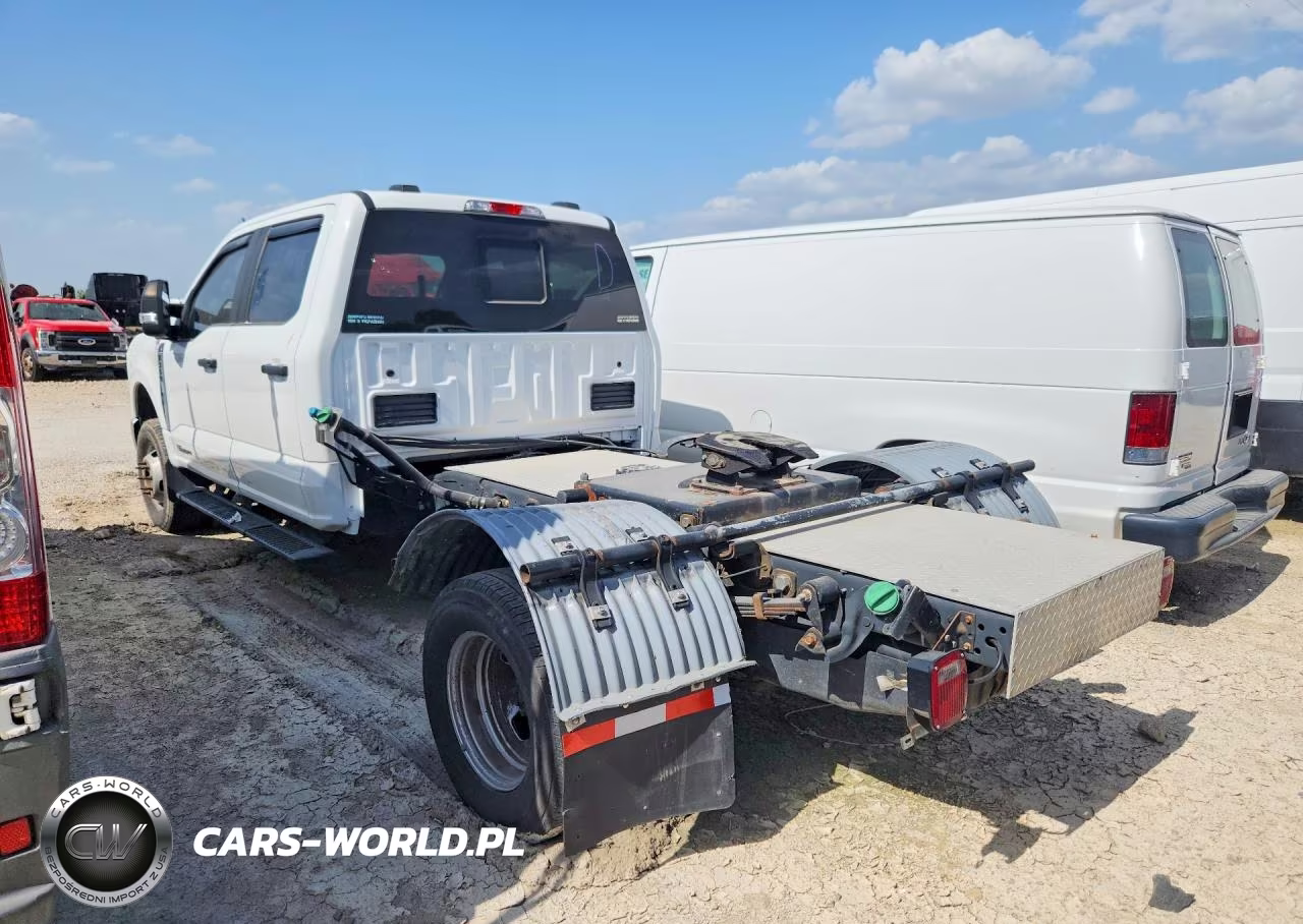 2023 Ford F350 Super Duty VIN:1FD8W3HT6PEC76676 - 2
