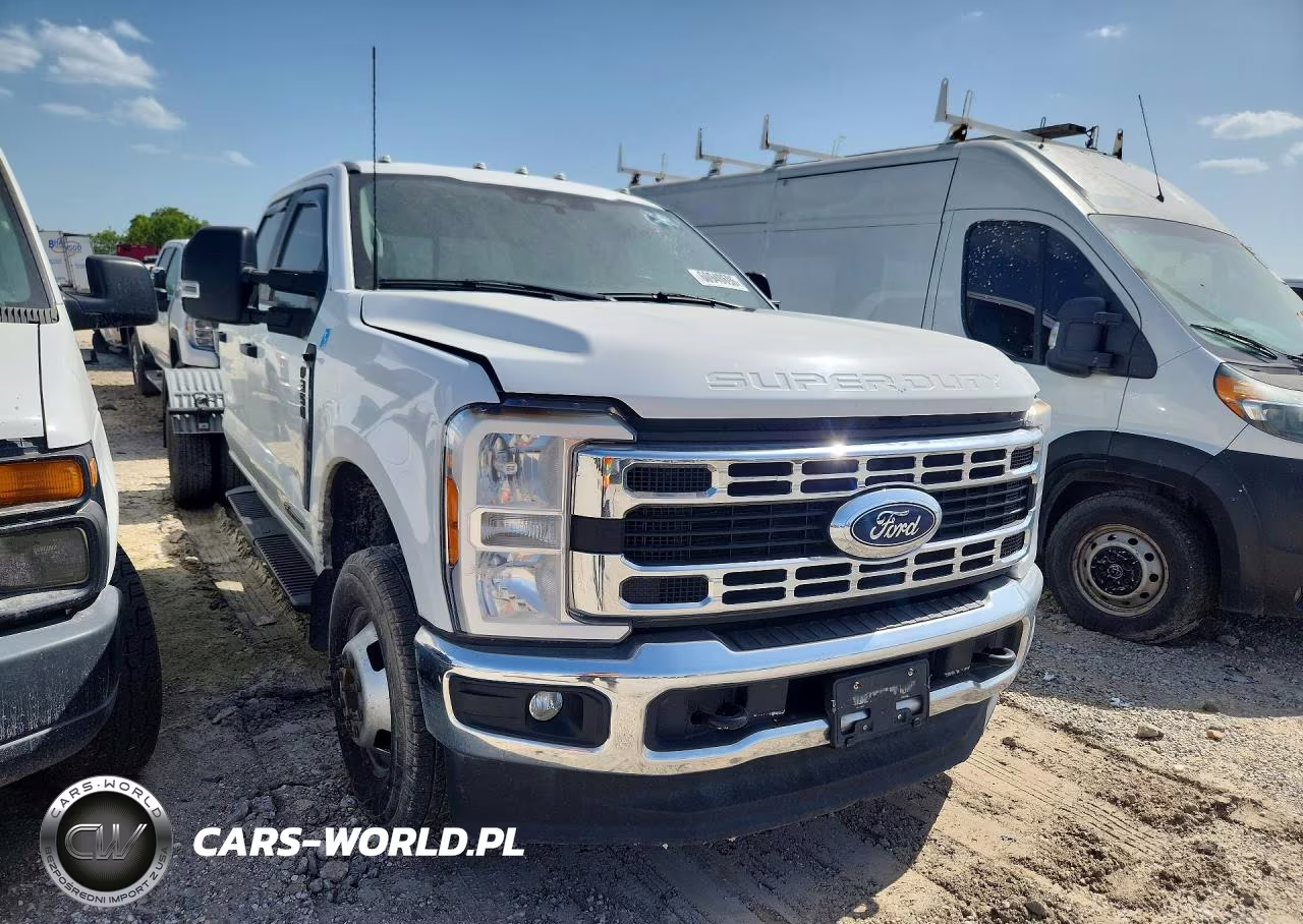 2023 Ford F350 Super Duty VIN:1FD8W3HT6PEC76676 - 4