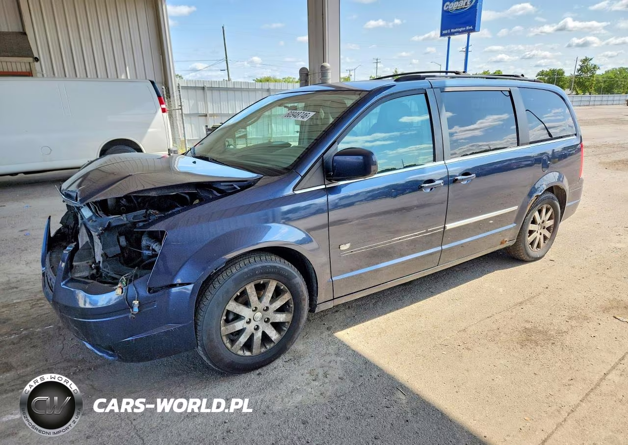 2009 Chrysler Town & Country Touring