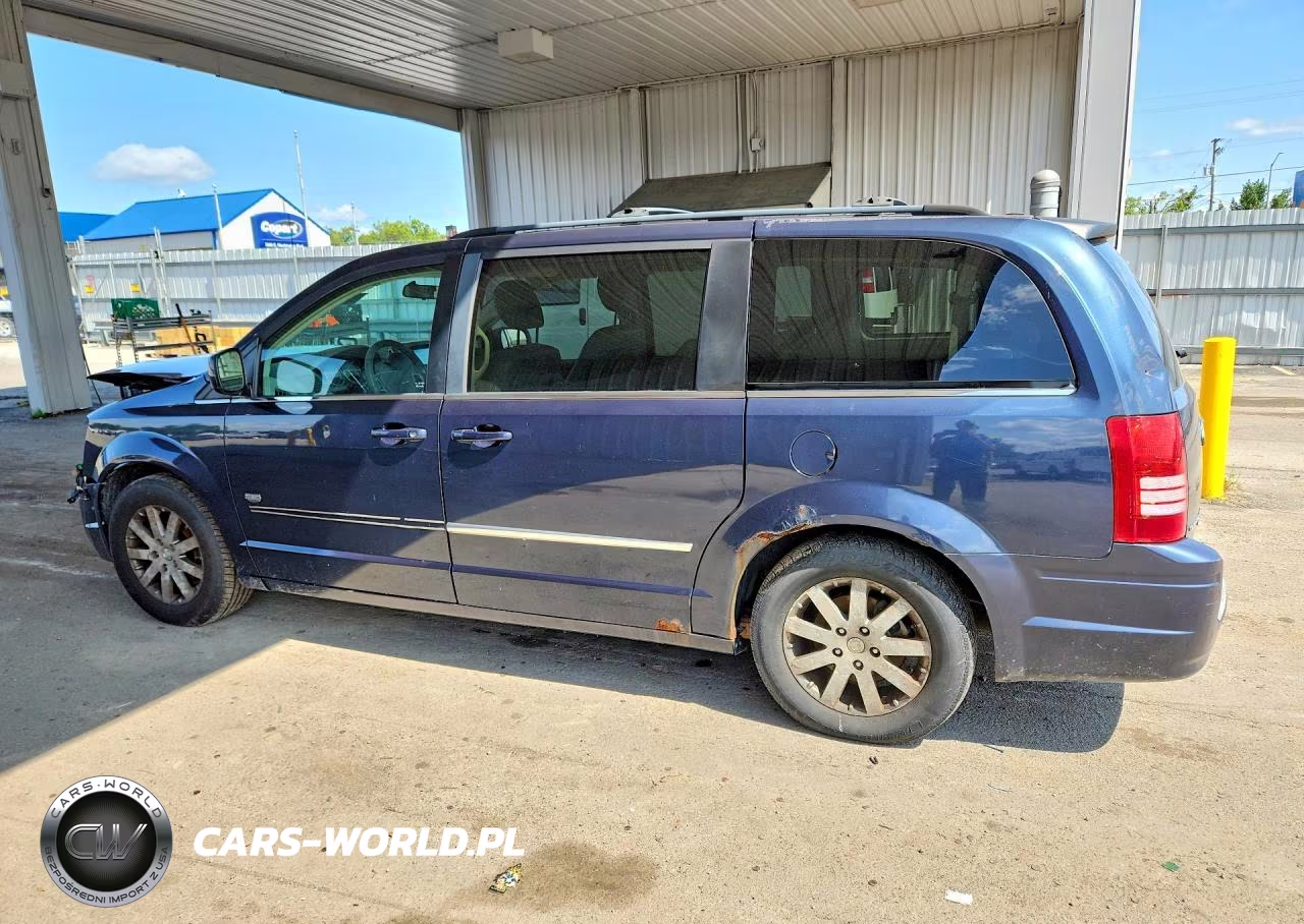 2009 Chrysler Town & Country Touring VIN:2A8HR54189R635679 - 2