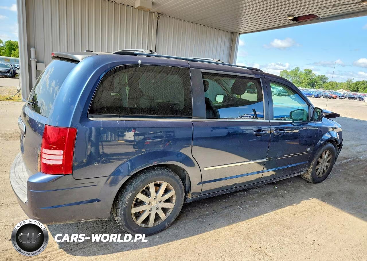 2009 Chrysler Town & Country Touring VIN:2A8HR54189R635679 - 3