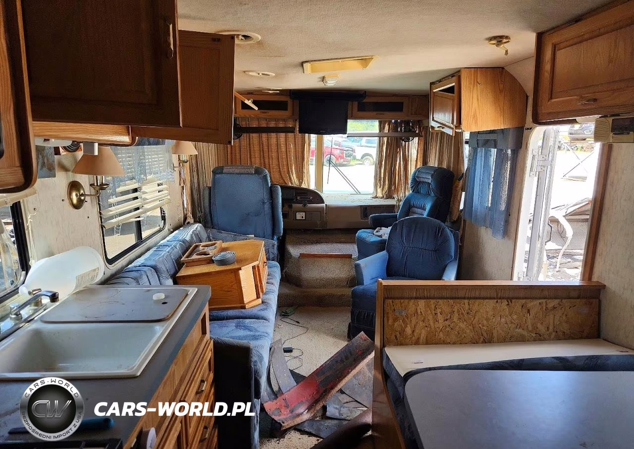1994 Chevrolet Swinger Rv VIN:1GBKP37N5R3306229 - 5