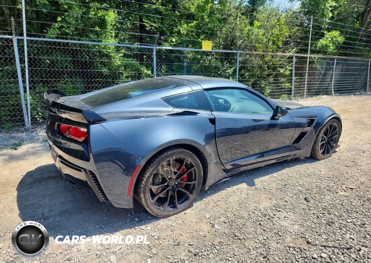2019 Chevrolet Corvette Grand Sport 2Lt VIN:1G1YX2D78K5109242 - 3