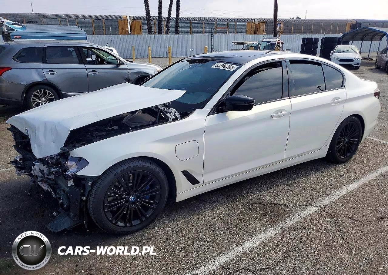2019 BMW 530E – zdjęcie 1 z 12