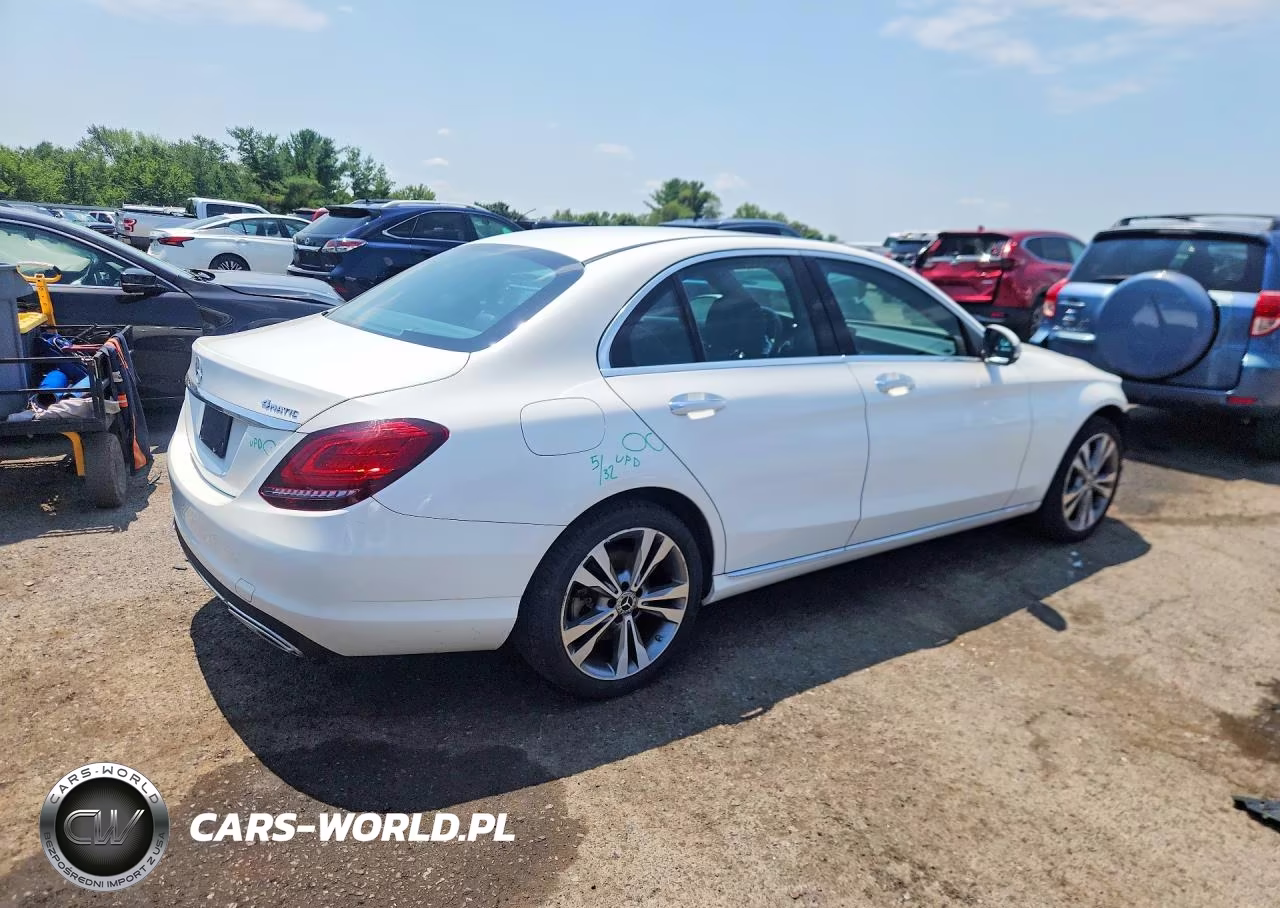 2020 Mercedes-Benz C 300 4Matic VIN:W1KWF8EB8LR574790 - 3