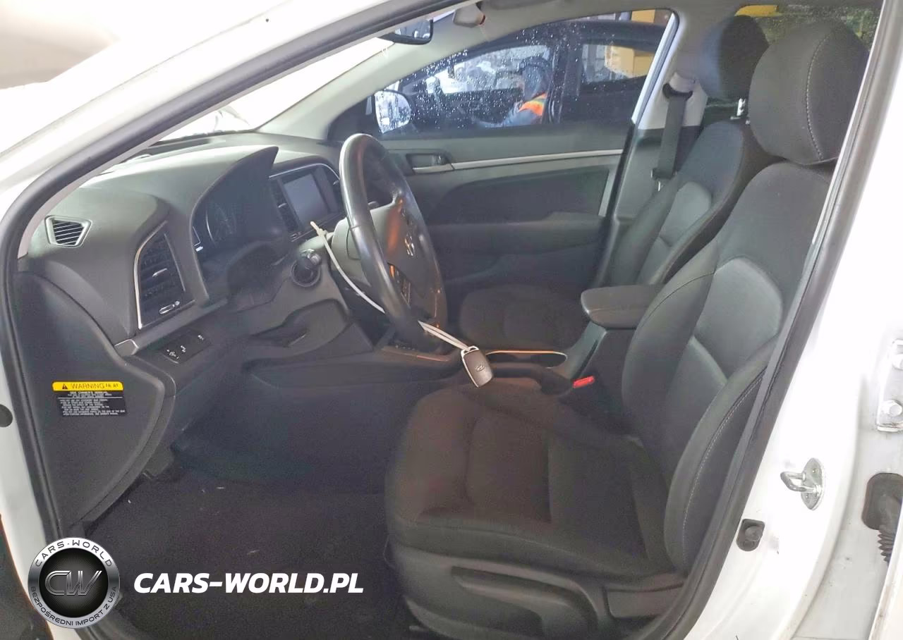 2018 Hyundai Elantra Value Edition VIN:5NPD84LF2JH221797 - 7