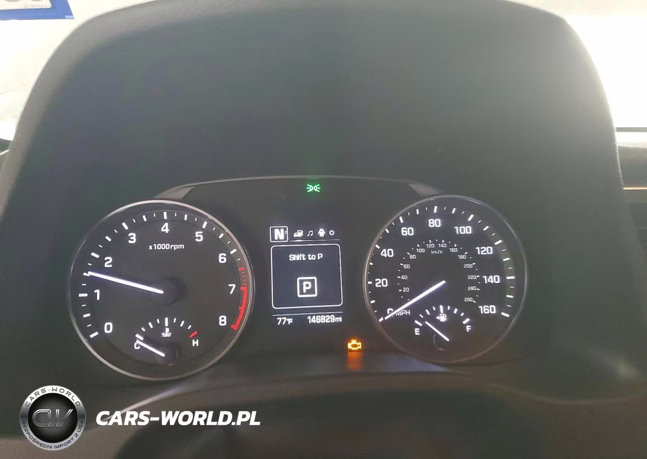 2018 Hyundai Elantra Value Edition VIN:5NPD84LF2JH221797 - 9