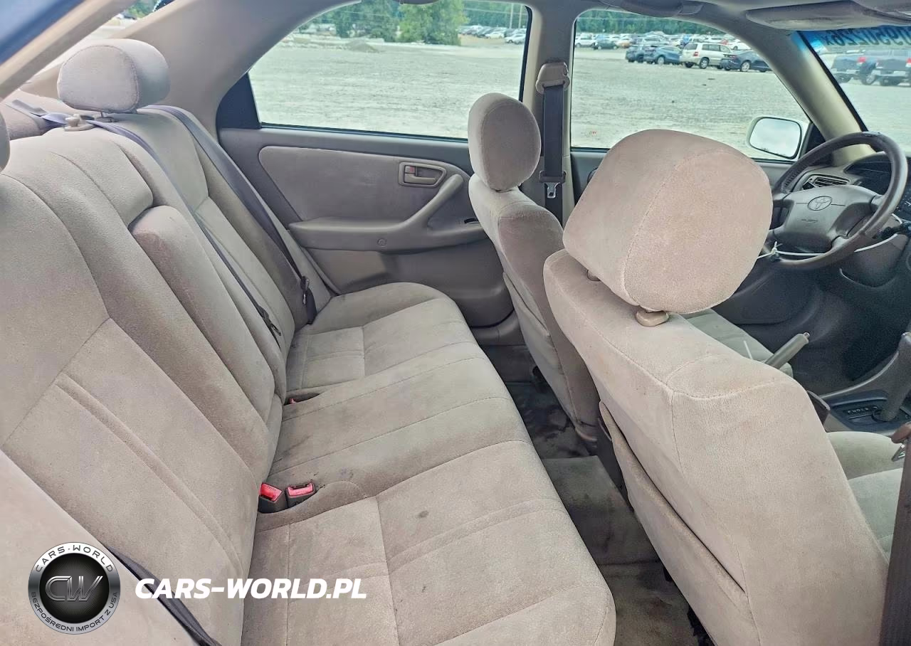 1999 Toyota Camry Le VIN:JT2BG28K0X0340421 - 10