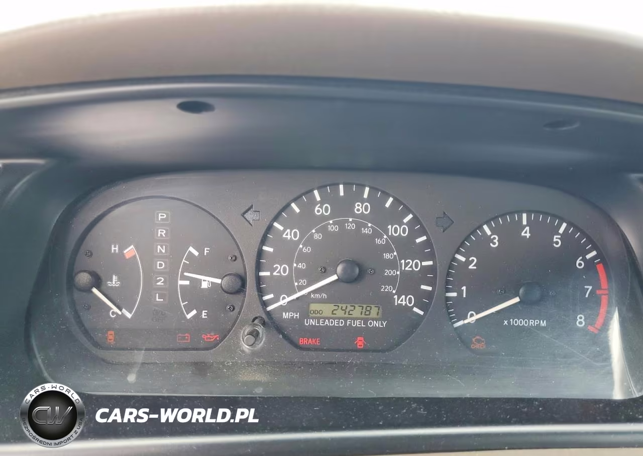 1999 Toyota Camry Le VIN:JT2BG28K0X0340421 - 9