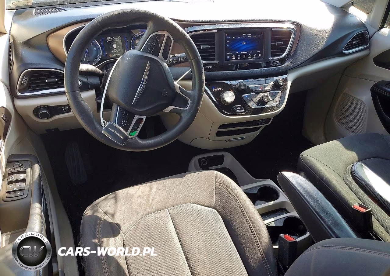 2018 Chrysler Pacifica L VIN:2C4RC1AG1JR258020 - 8