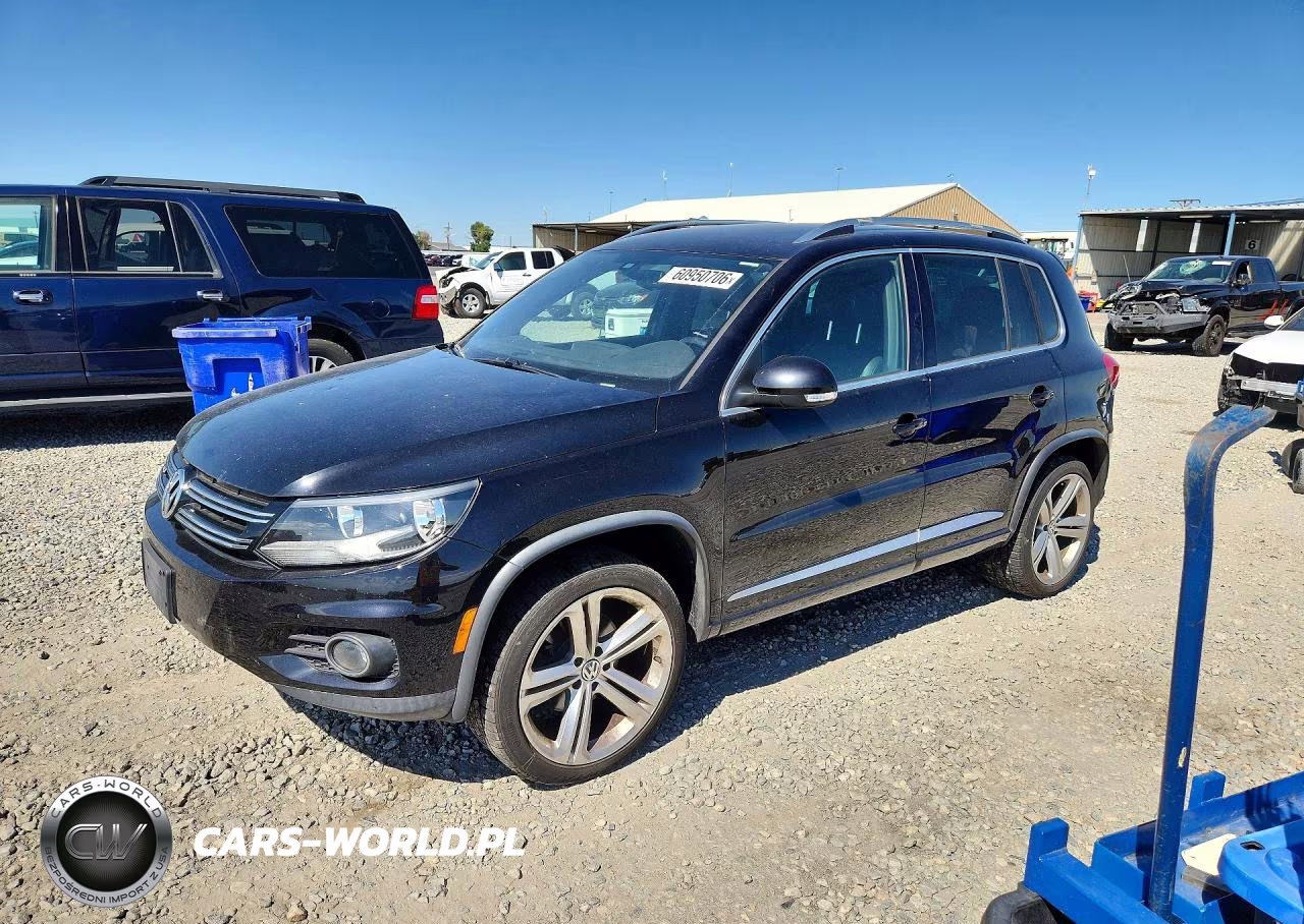 2016 Volkswagen Tiguan S-Se-Sel-R-Line