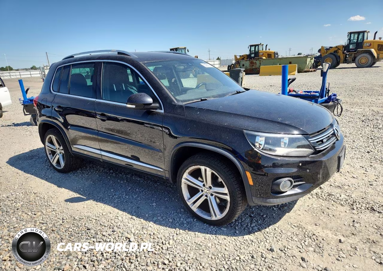 2016 Volkswagen Tiguan S-Se-Sel-R-Line VIN:WVGBV7AX1GW081432 - 4