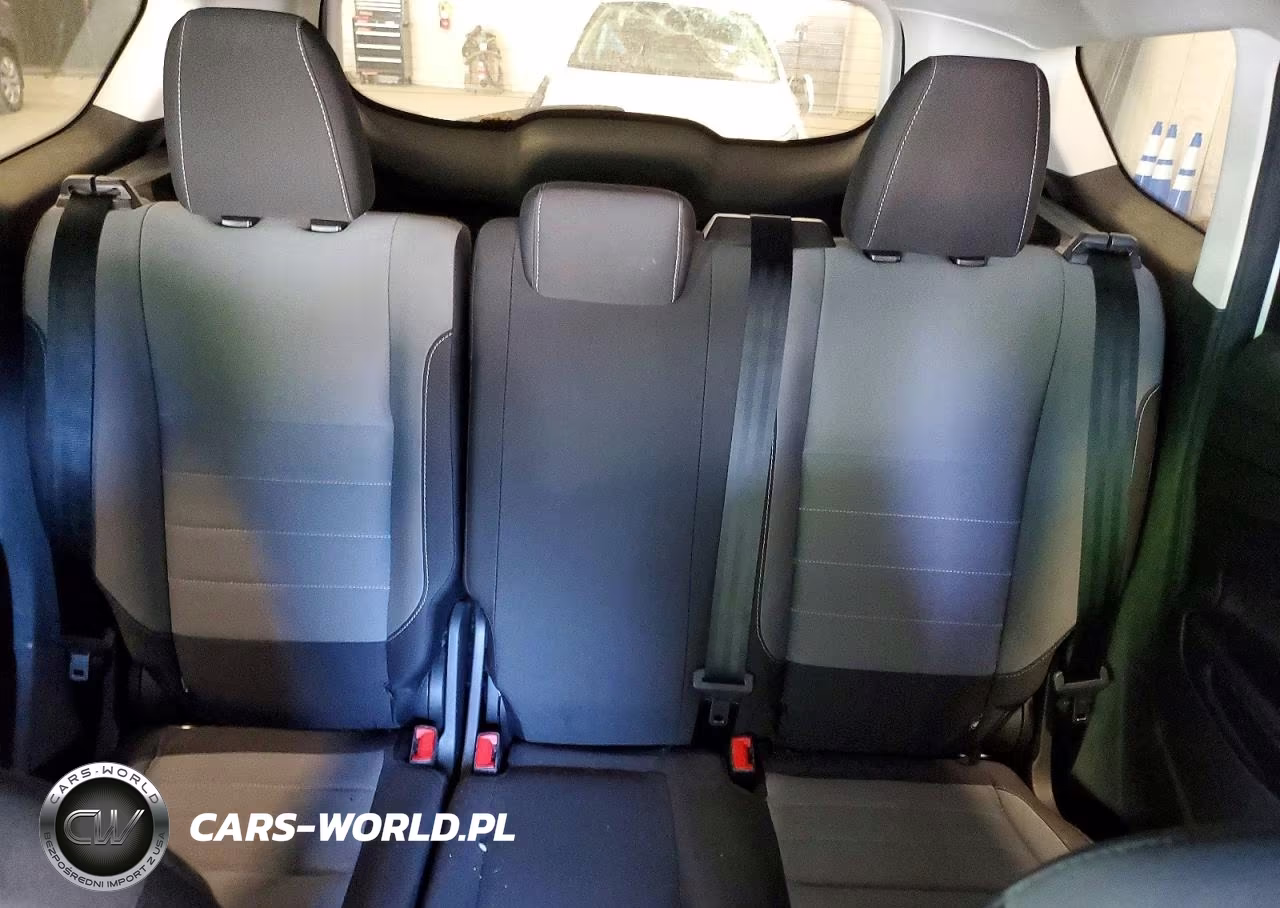 2019 Ford Escape S VIN:1FMCU0F71KUB36439 - 10