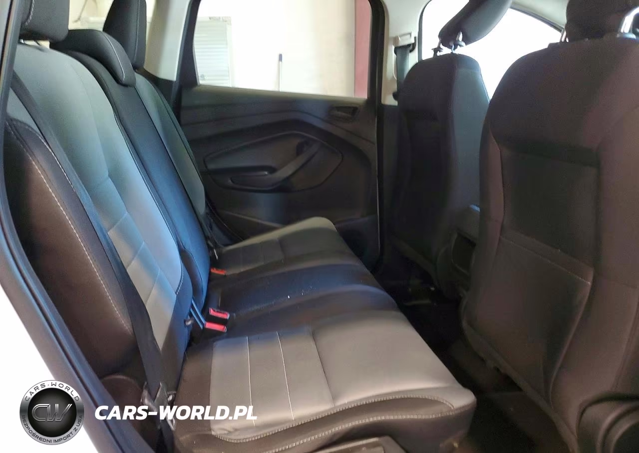 2019 Ford Escape S VIN:1FMCU0F71KUB36439 - 11