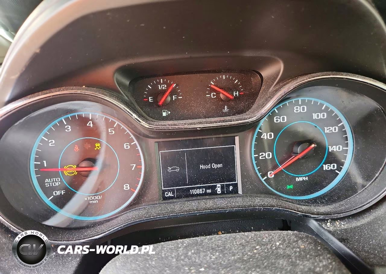 2018 Chevrolet Cruze Lt VIN:1G1BE5SM5J7179760 - 9