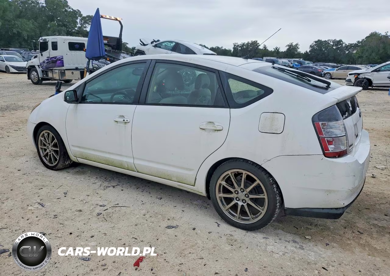 2005 Toyota Prius Base VIN:JTDKB20U353022629 - 2