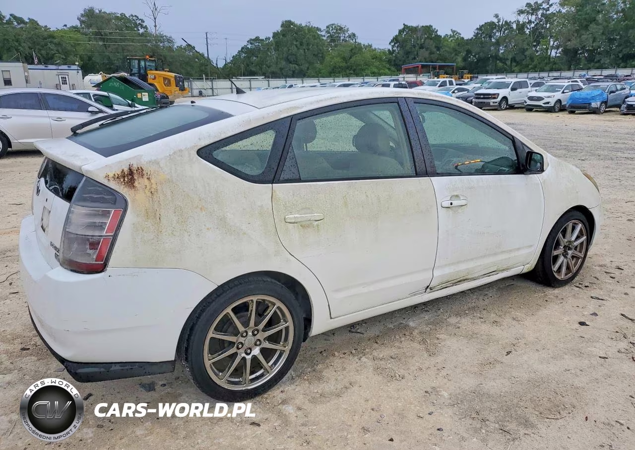 2005 Toyota Prius Base VIN:JTDKB20U353022629 - 3