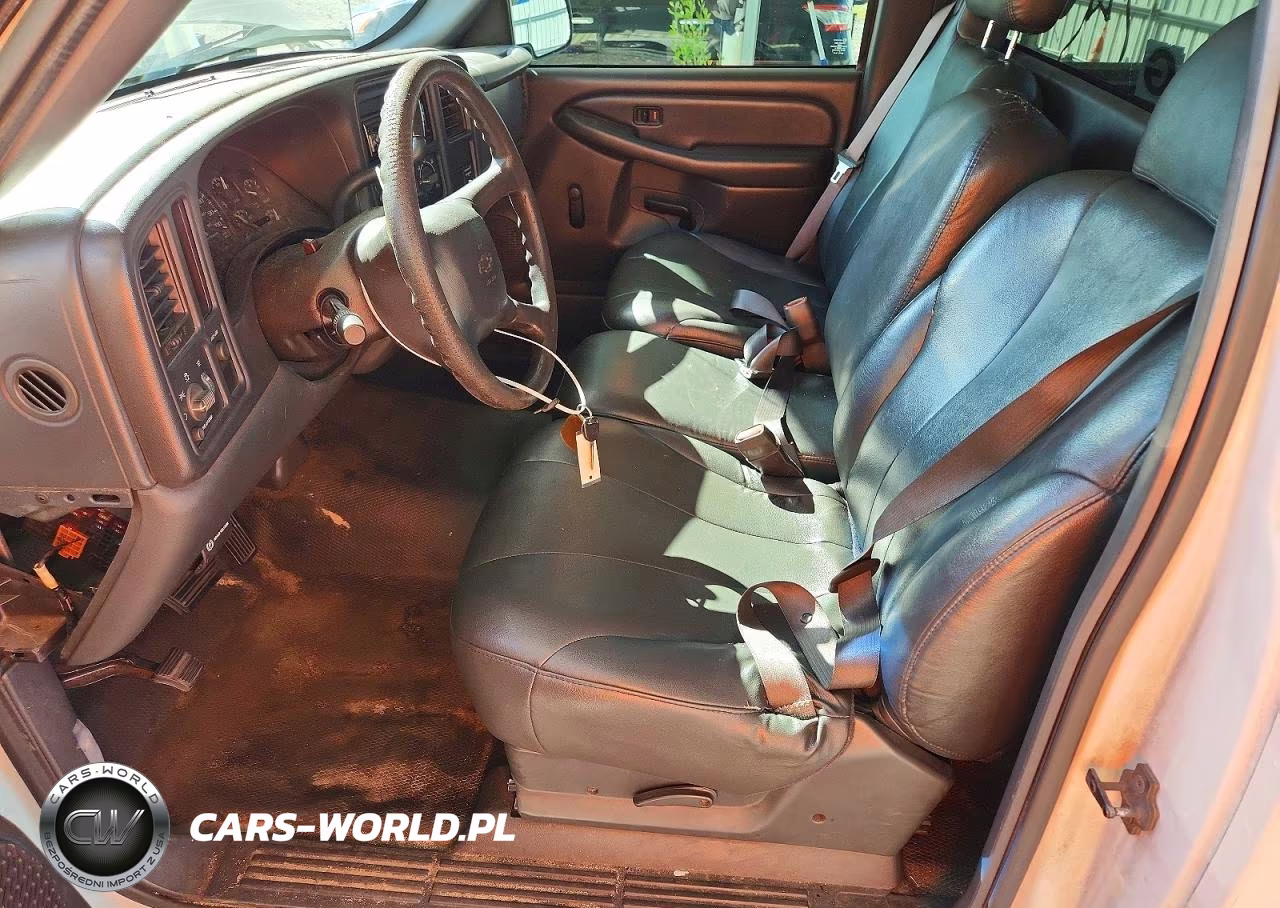 2000 Chevrolet Silverado C1500 VIN:1GCEC14W9YE282168 - 7
