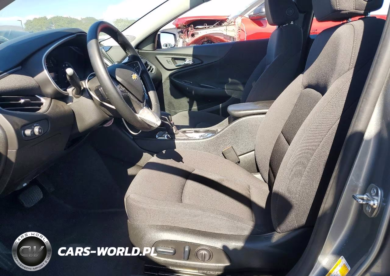 2025 Chevrolet Malibu Rs VIN:1G1ZG5ST8SF109161 - 7