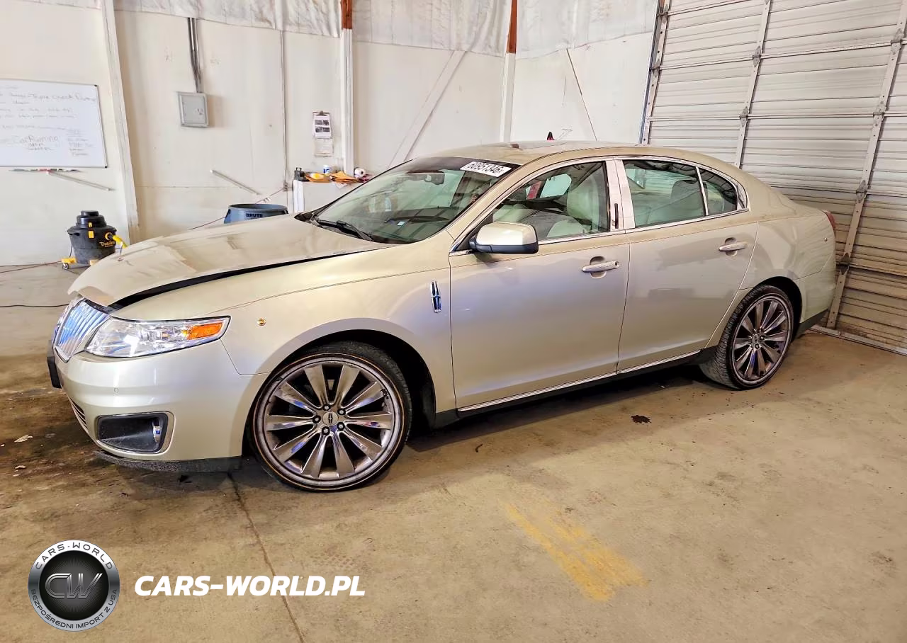 2010 Lincoln Mks VIN:1LNHL9DR8AG602866 - 1