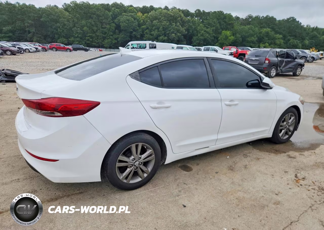 2017 Hyundai Elantra Value Edition VIN:5NPD84LF0HH203342 - 3