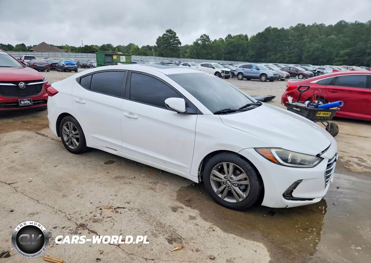 2017 Hyundai Elantra Value Edition VIN:5NPD84LF0HH203342 - 4