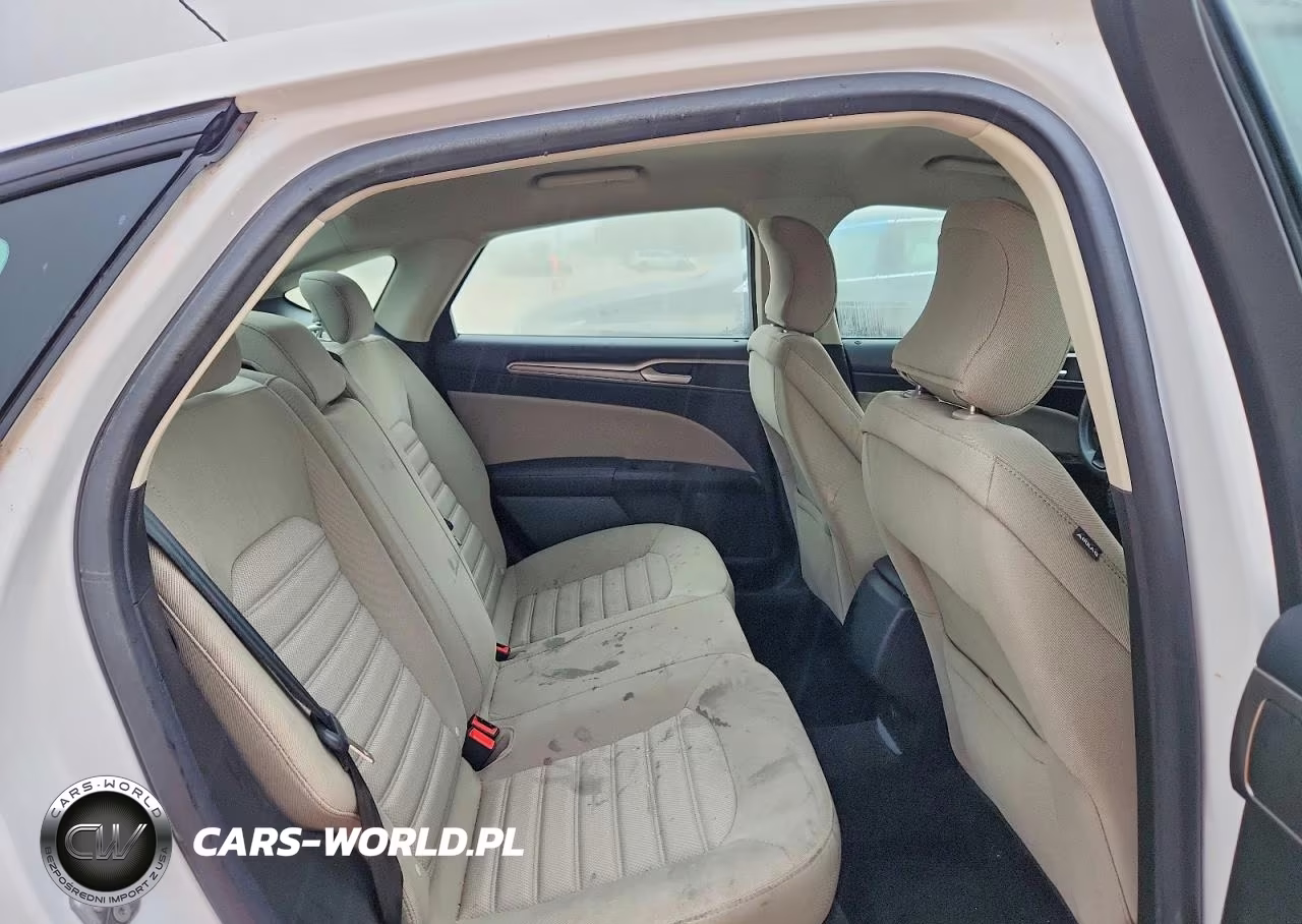 2017 Ford Fusion S VIN:3FA6P0G79HR109826 - 10