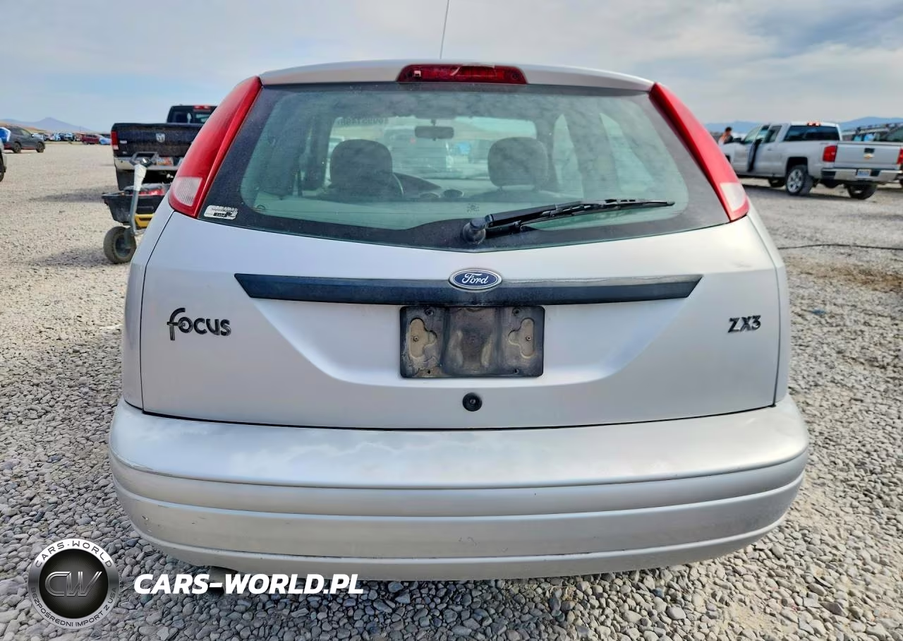 2002 Ford Focus Zx3 VIN:3FAFP31332R168840 - 6