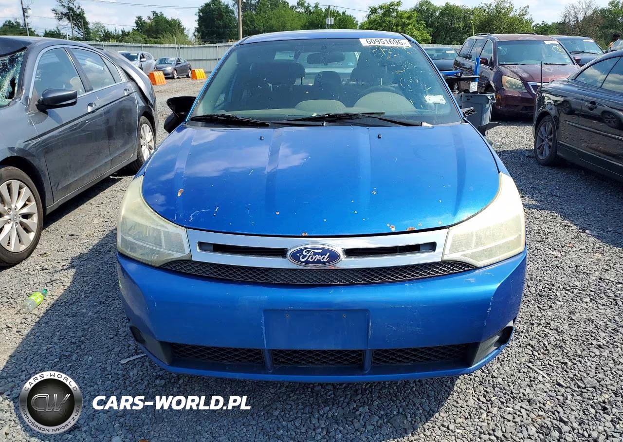 2010 Ford Focus Se VIN:1FAHP3FN8AW275266 - 5