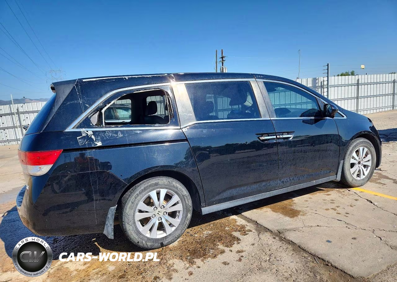 2017 Honda Odyssey Exl VIN:5FNRL5H6XHB012156 - 3
