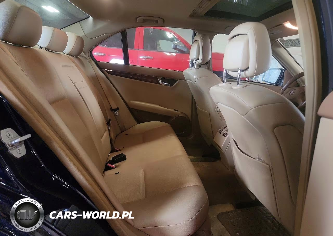2008 Mercedes-Benz C 300 4Matic VIN:WDDGF81X18F068412 - 10