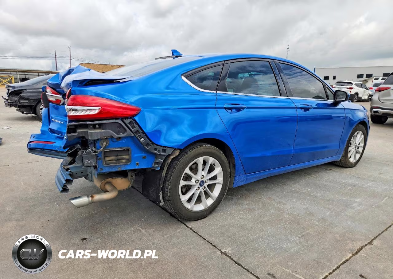2020 Ford Fusion Se VIN:3FA6P0HD4LR110976 - 3