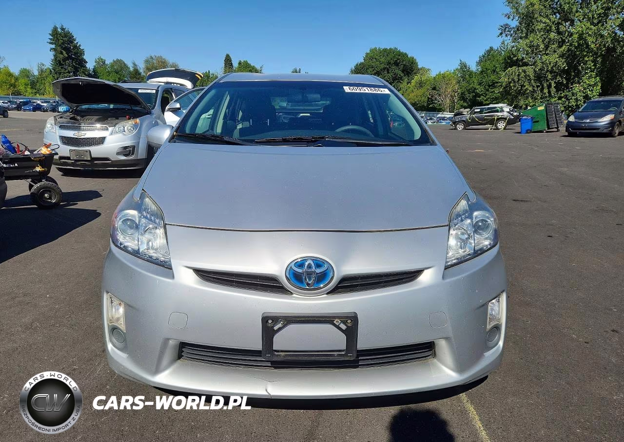 2011 Toyota Prius Three VIN:JTDKN3DU2B5349384 - 5