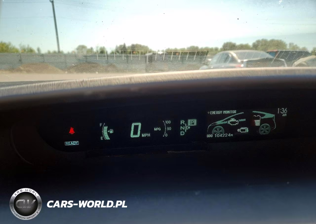 2011 Toyota Prius Three VIN:JTDKN3DU2B5349384 - 9