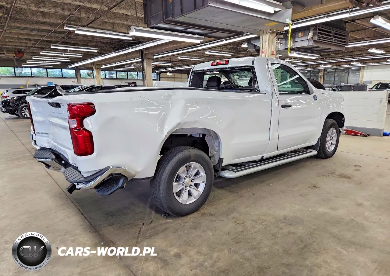 2025 Chevrolet Silverado C1500 VIN:3GCNAAED4SG368586 - 3