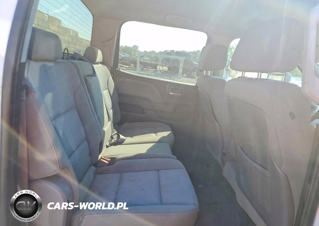 2015 Chevrolet Silverado K1500 VIN:3GCUKPEC2FG251680 - 10