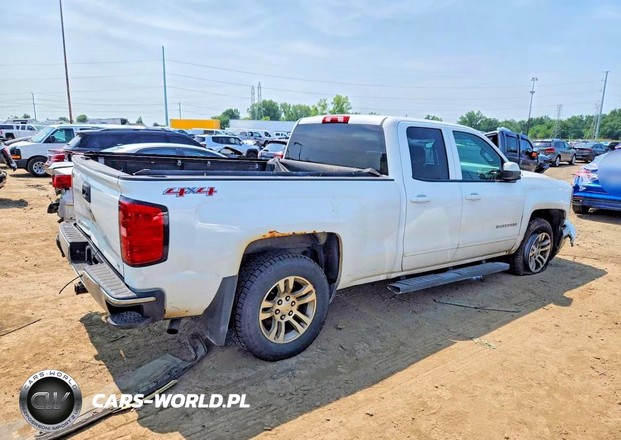 2015 Chevrolet Silverado K1500 Lt VIN:1GCVKREH3FZ213824 - 3