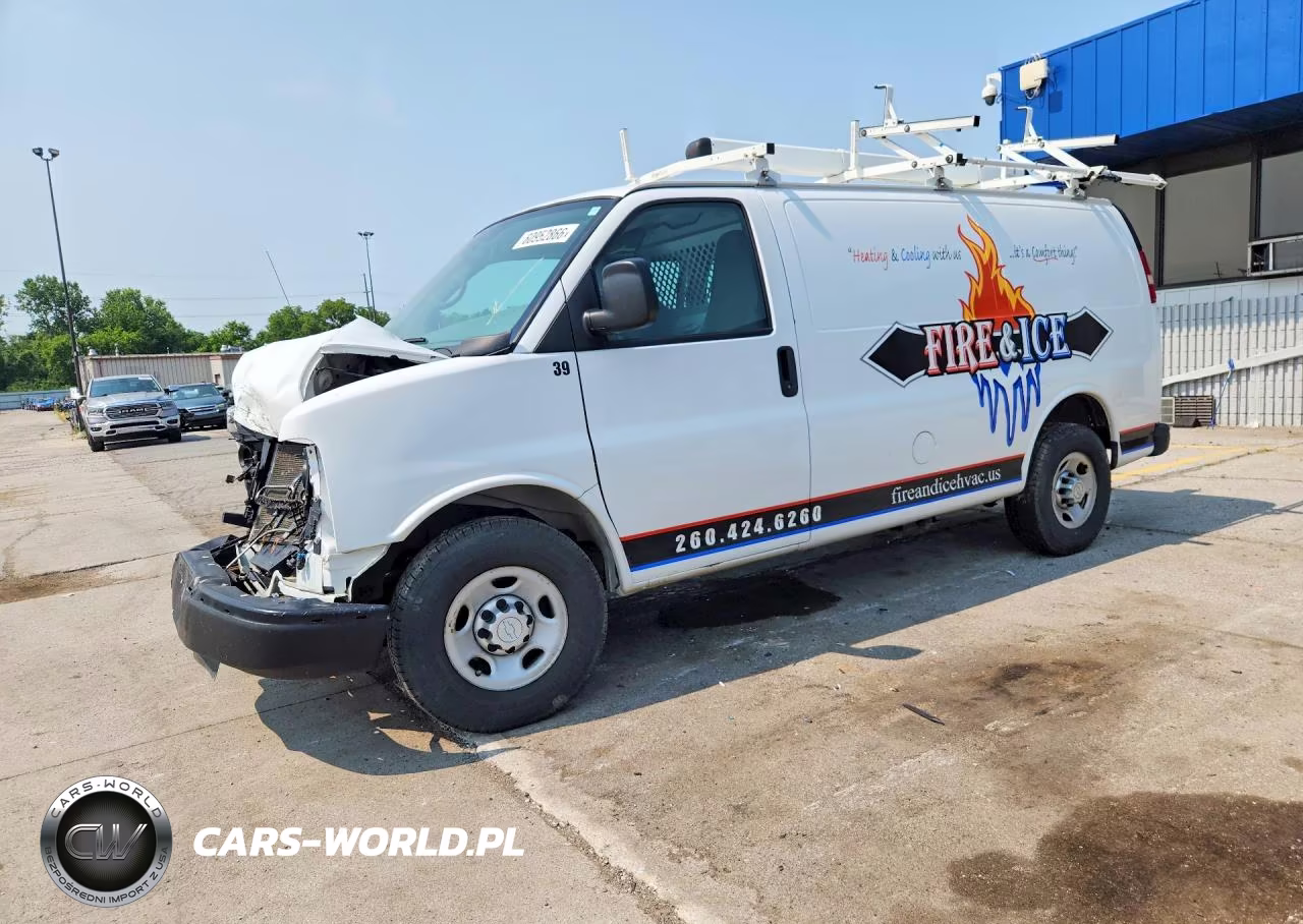 2014 Chevrolet Express 2500 Cargo Delivery Van