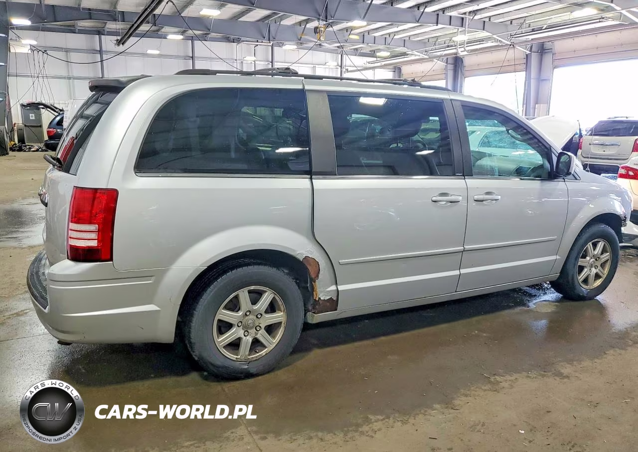 2008 Chrysler Town & Country Touring VIN:2A8HR54P58R648733 - 3