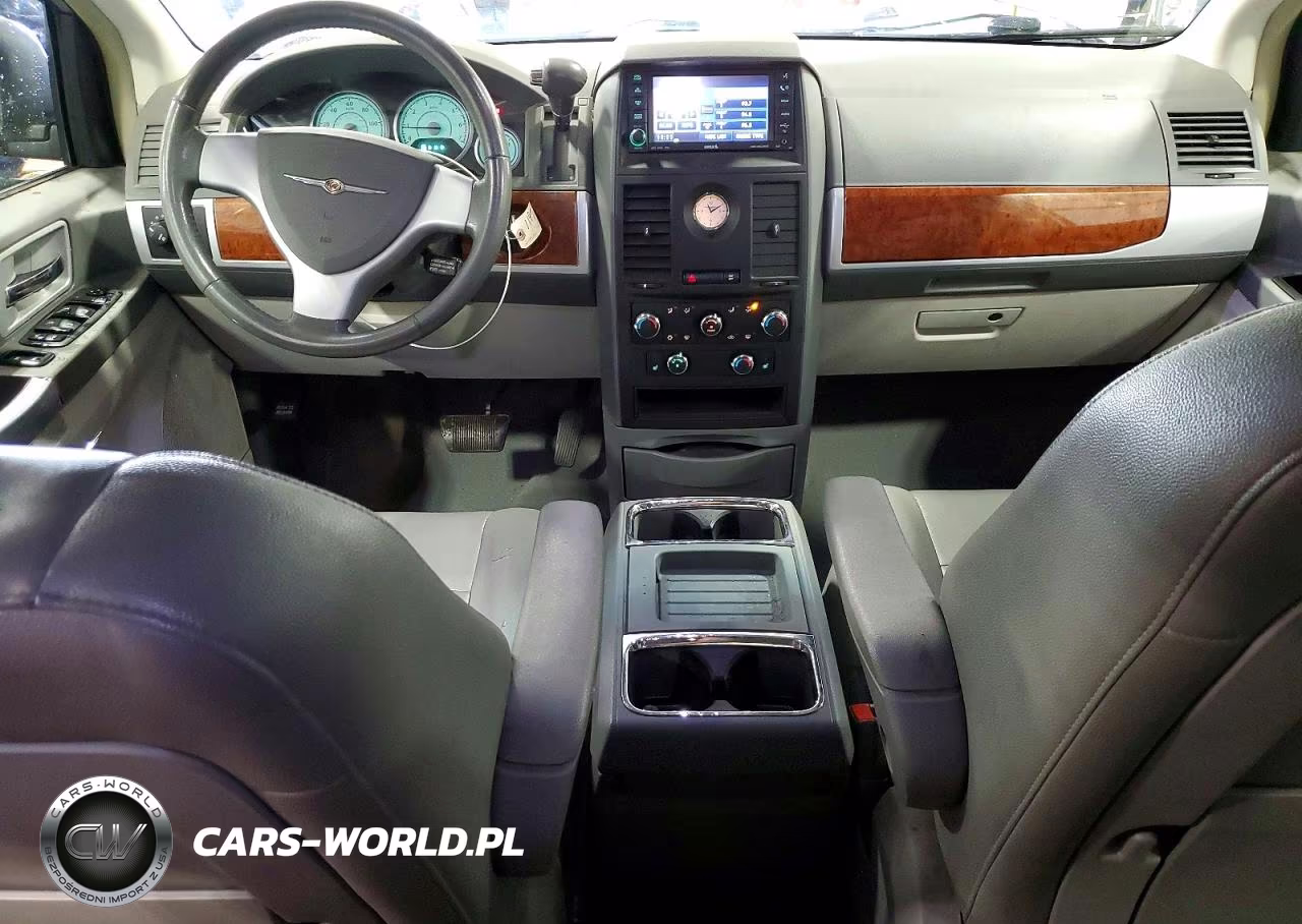 2008 Chrysler Town & Country Touring VIN:2A8HR54P58R648733 - 8