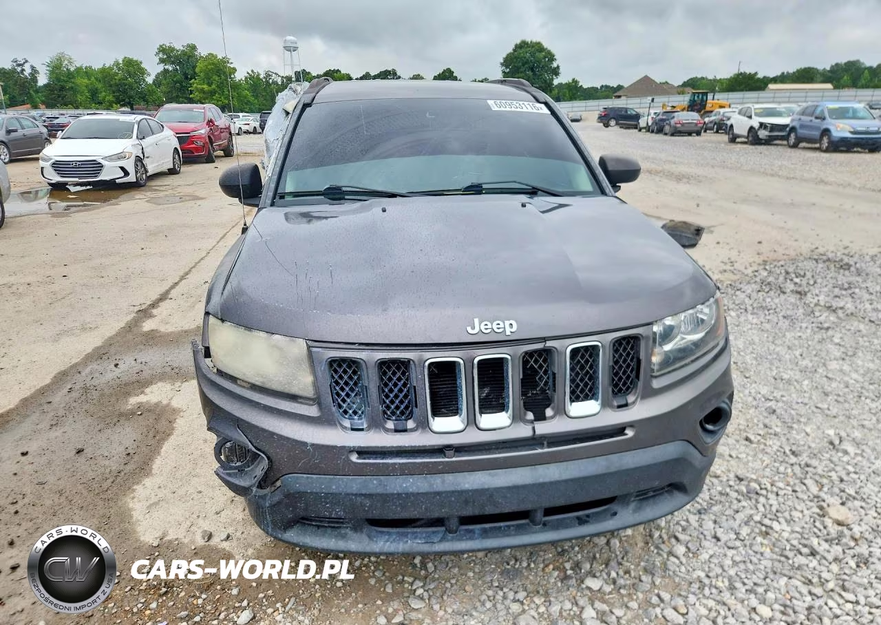 2015 Jeep Compass Sport VIN:1C4NJCBA4FD124297 - 5